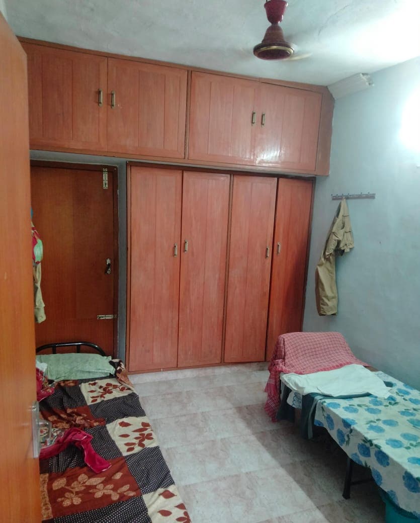 Shah's Girls Hostel