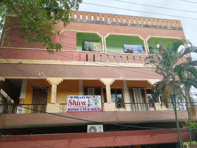 SHIVA GIRLS PG