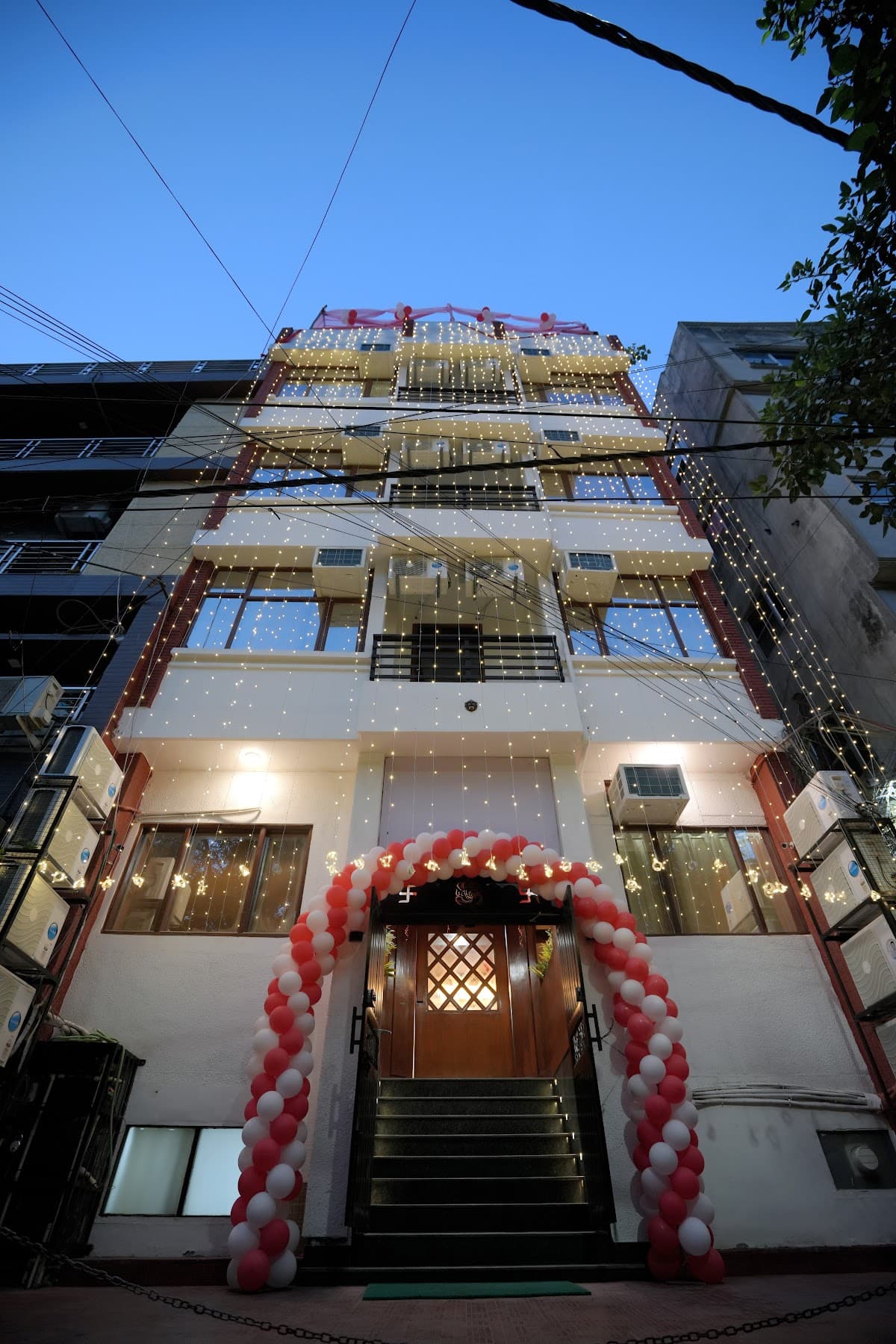 Om Shanti Niwas Girl's Hostel