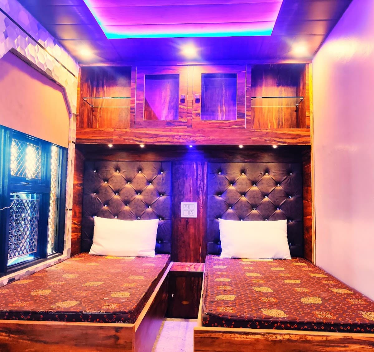 Meera Girls Pg Accommodation