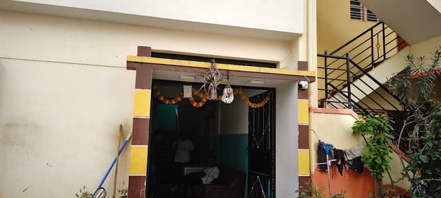 Sri Narayan swamy pg