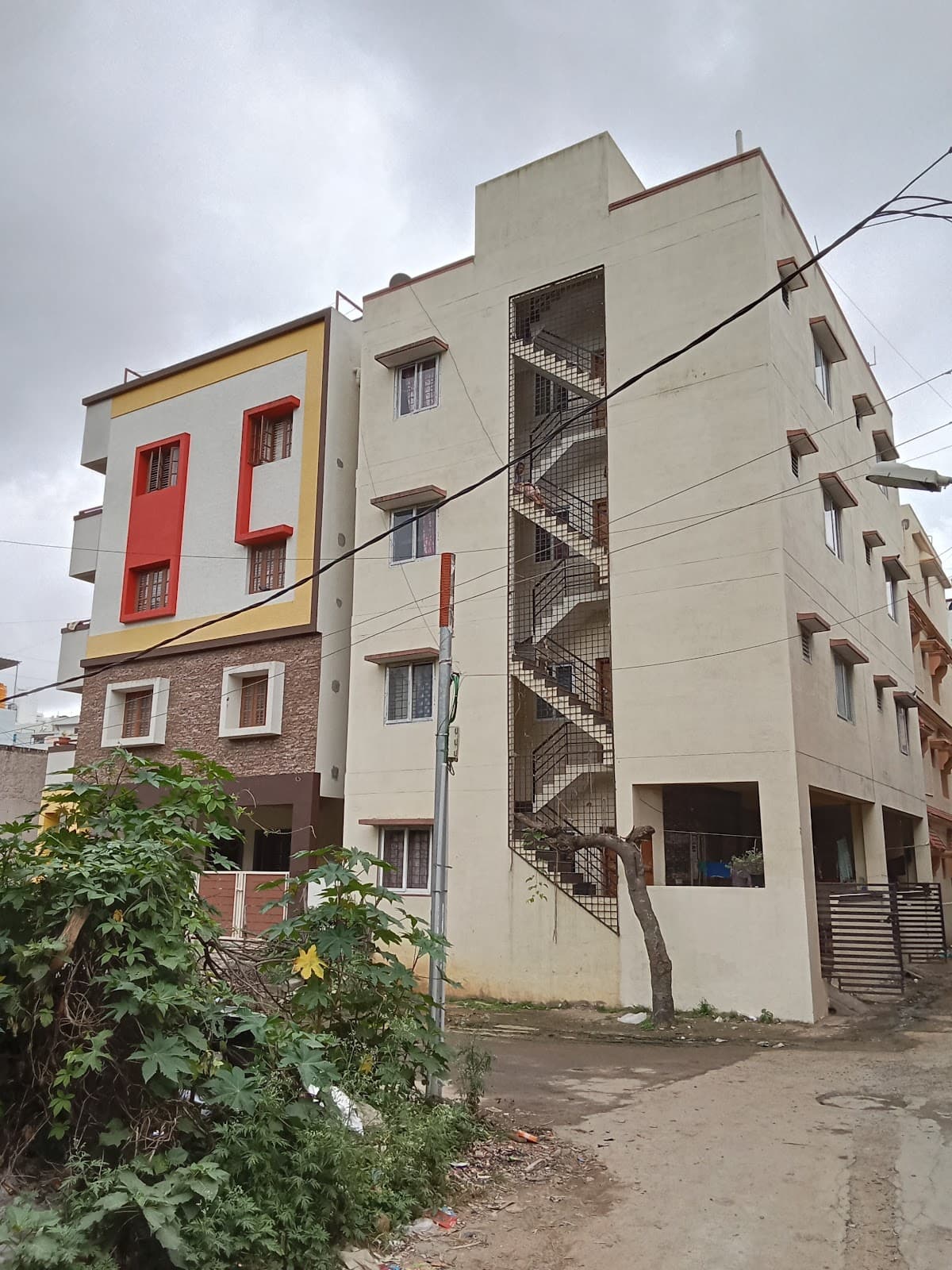 THE INFINITY STAY PG ACCOMMODATION FOR BOYS