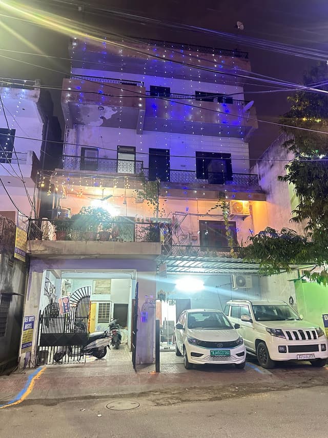 Dev Boys Hostel