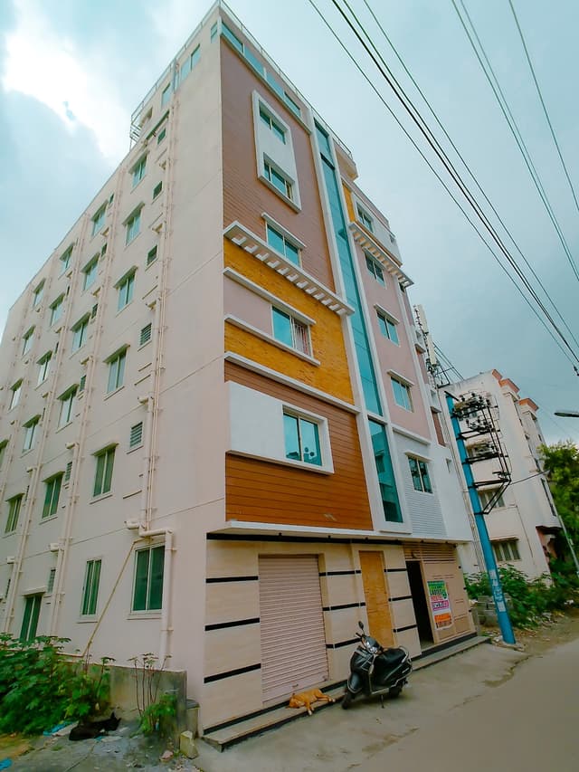 SLN home ladies hostel