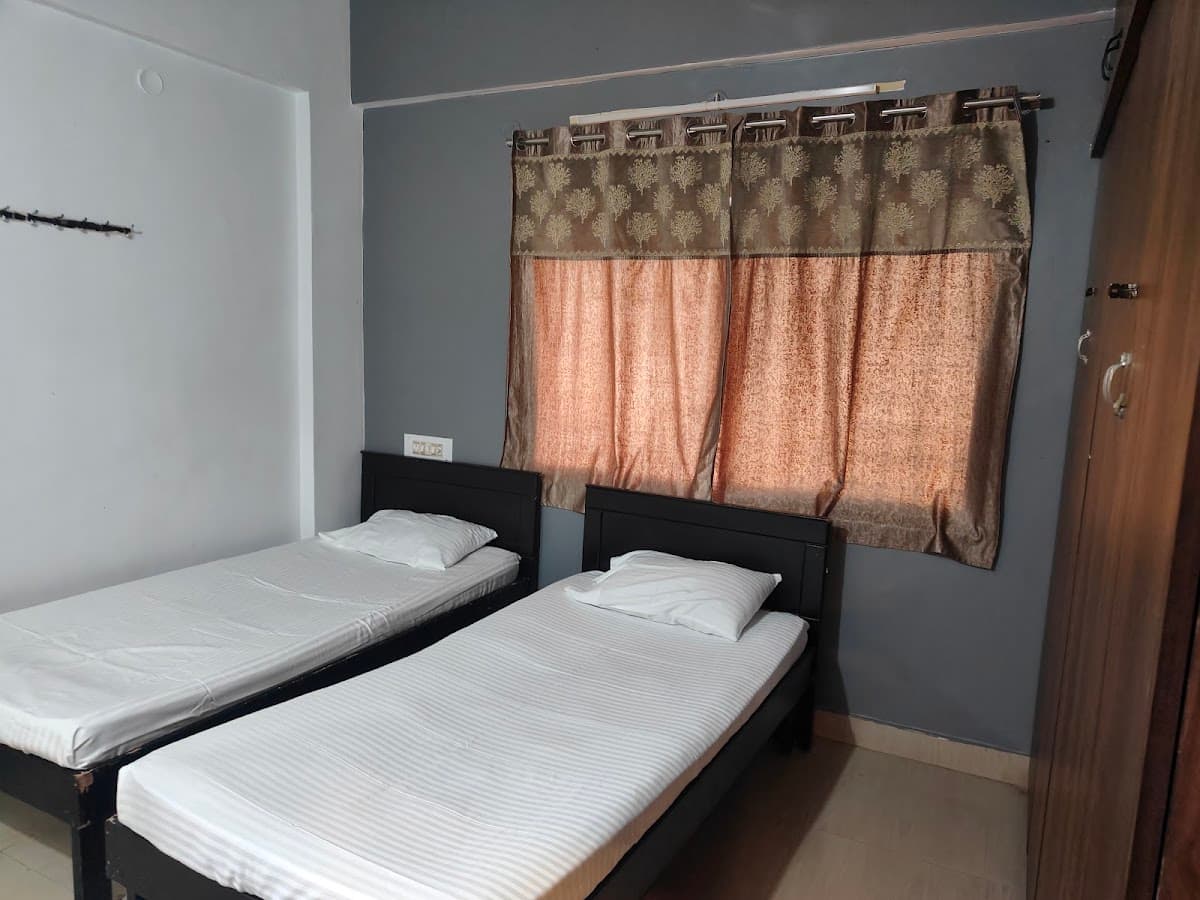 ARYAN HOME STAY