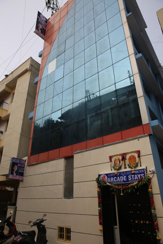 Arcade Stays ,Luxury PG for Girls