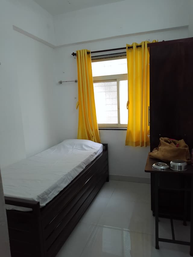 Bee Urban Coliving Hostels - Lotus 2 - Karve Nagar