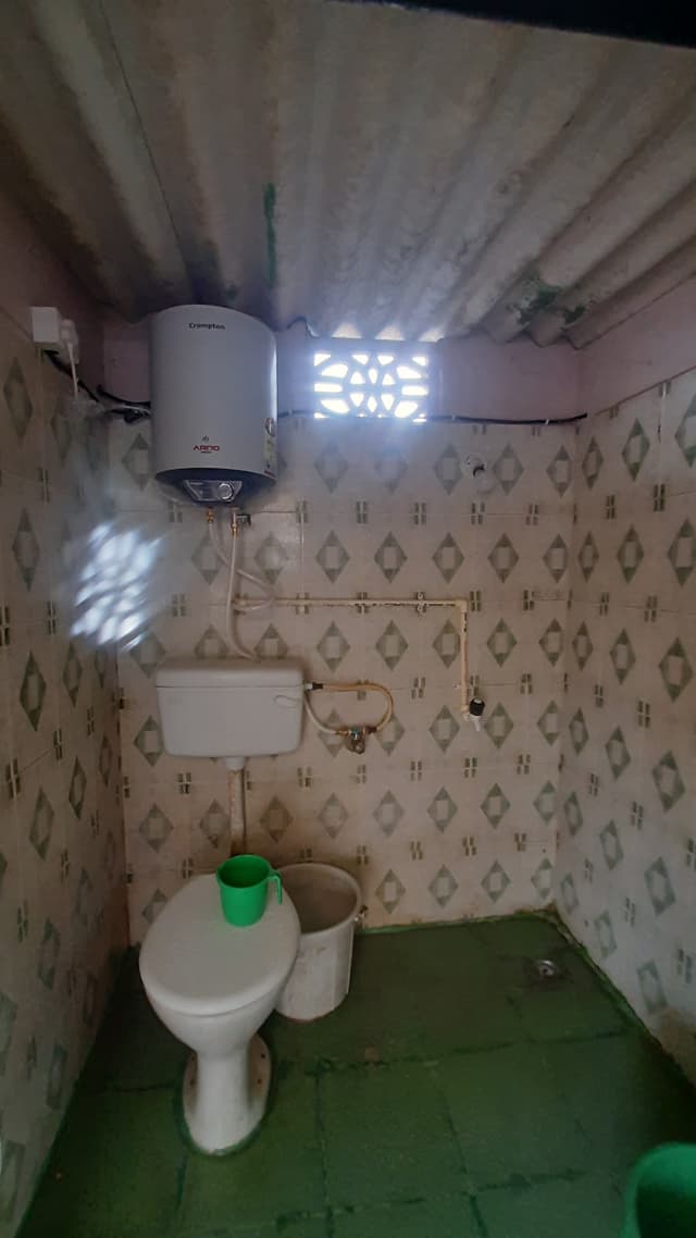 BUGY HOSTEL & PAYING GUEST