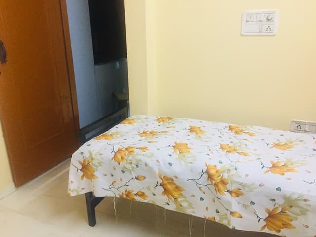 Dhaya Guest and PG accomodation