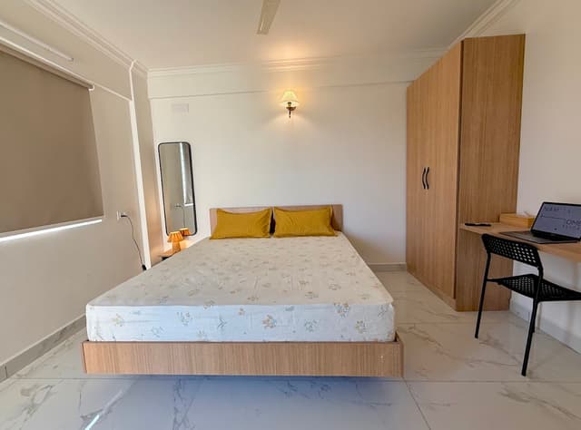 HomeSlice Sarjapur - Balcony Rooms