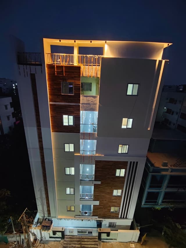 K Grand Luxury Co Living PG