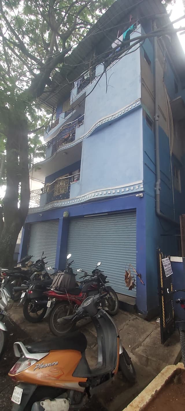 Karavali SS PG for Gents and Ladies