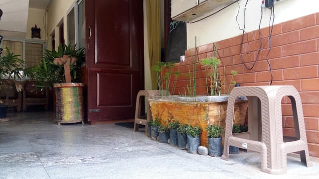Lokhande Home -A Premium Paying Guest Accomodation