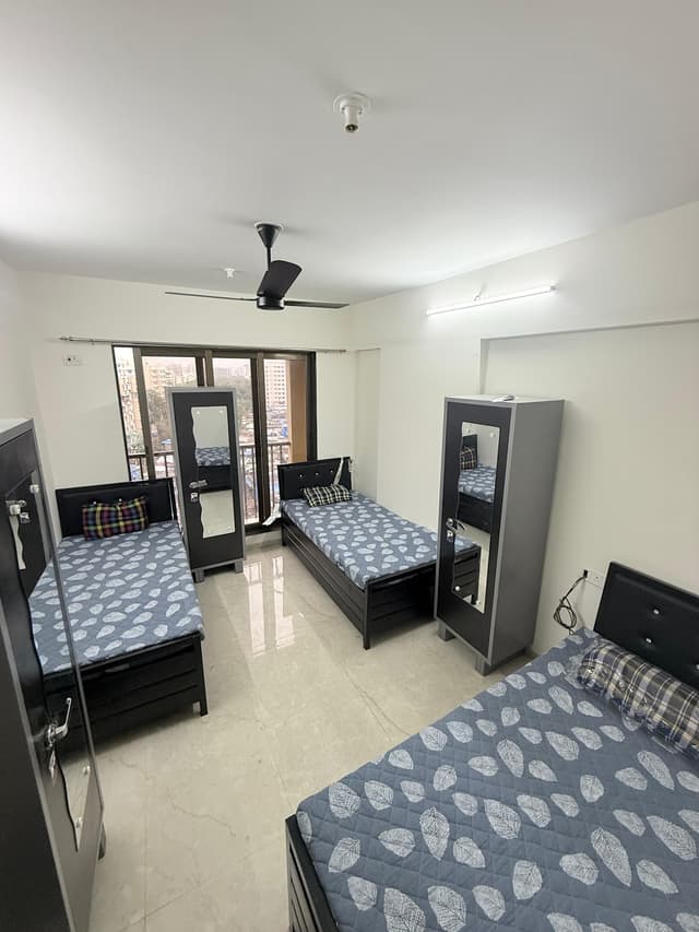 Lucky Beds PG and Hostel