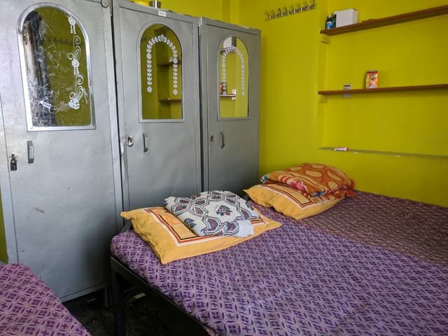 Mahimalur Paying Guest for Gents