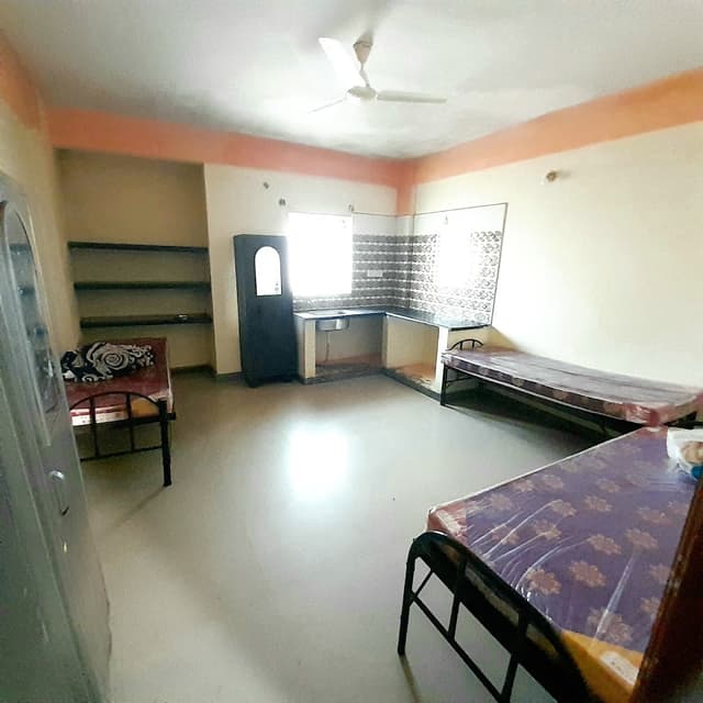 Maruteshwar Ladies PG