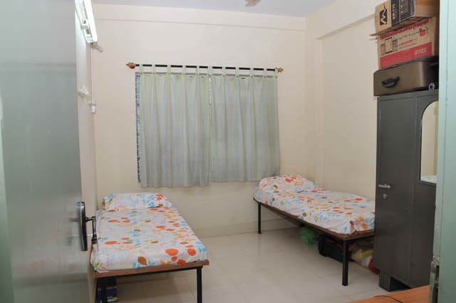 MEERA PAYING GUEST ACCOMODATION FOR LADIES
