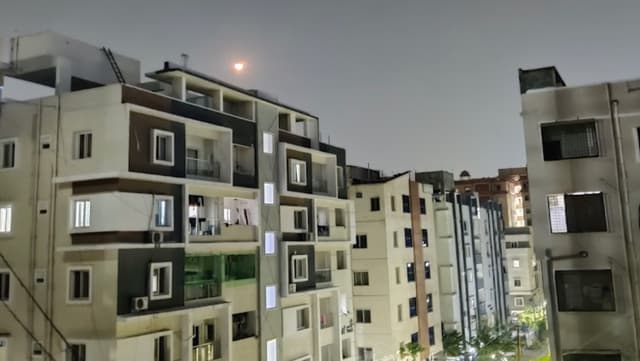 NANDU MENS PG(AC/NON AC)