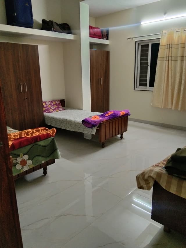 Shree Samarth Girls Hostel