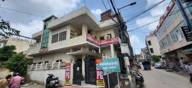 SAWARIYA GROUP OF HOSTEL