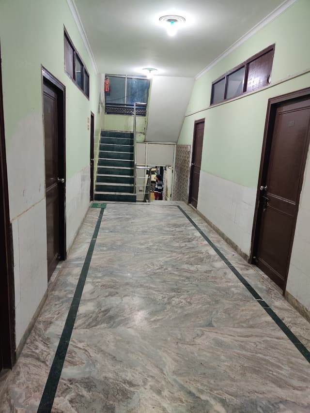 Bharat Homes Boy's PG&1RK