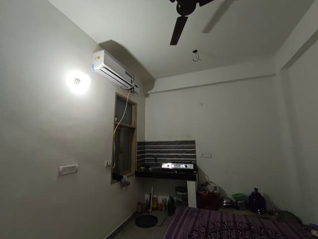 MANSHI PG & RESIDENCY