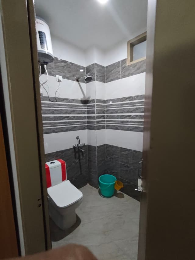 MANSHI PG & RESIDENCY