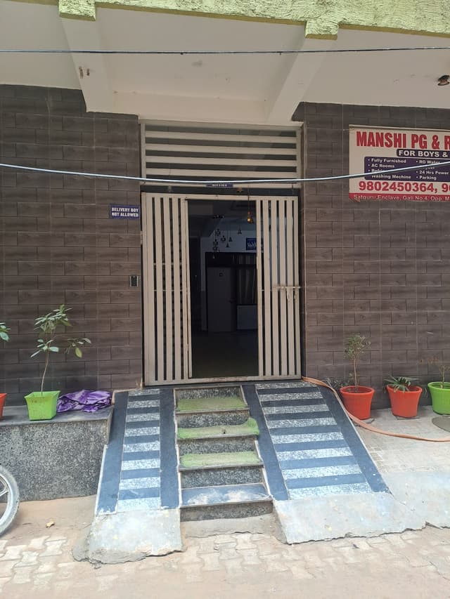 MANSHI PG & RESIDENCY