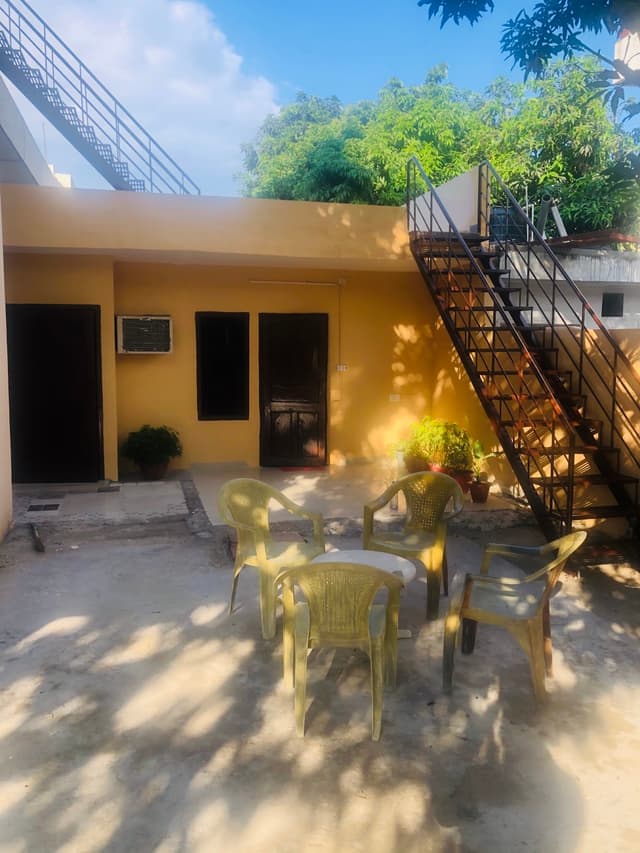 Behive rental homes pg