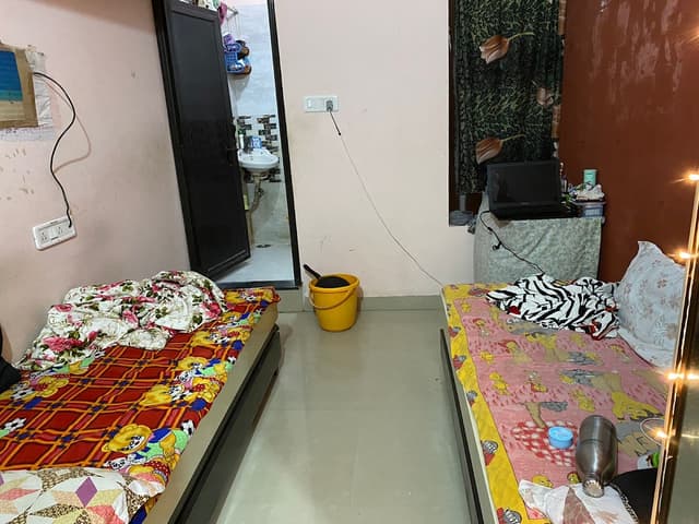 Tashvi pg for girls