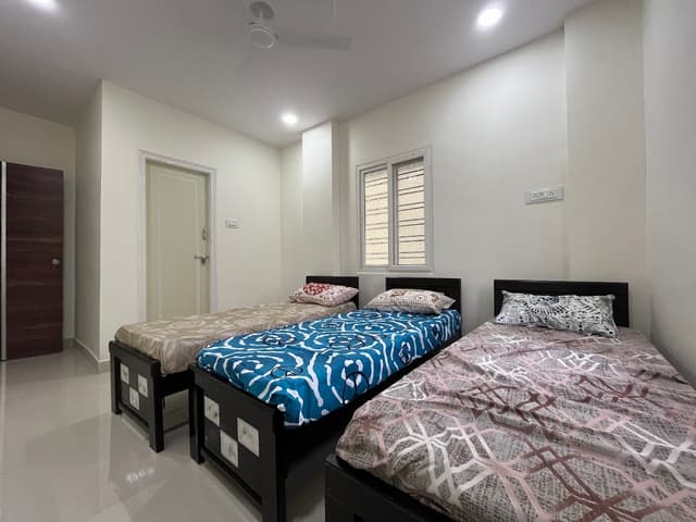 Shri Bala luxury hostel and pg
