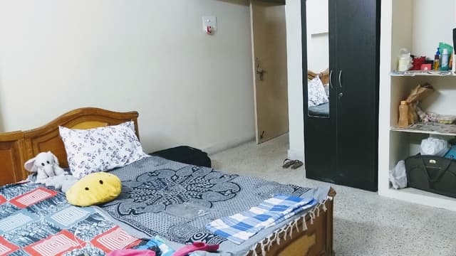 RR Nest - Luxury PG for women (Girls Hostel)