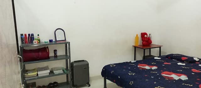 Ganpati pooja girls hostel