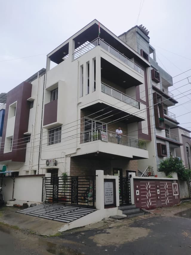 Shri Gajanan Maharaj Girls PG