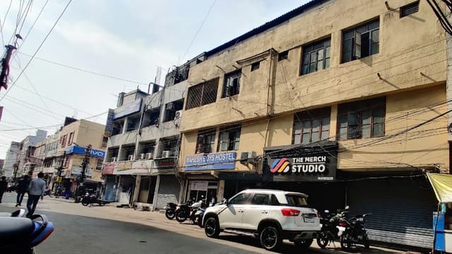 Mahesh Boys Hostel