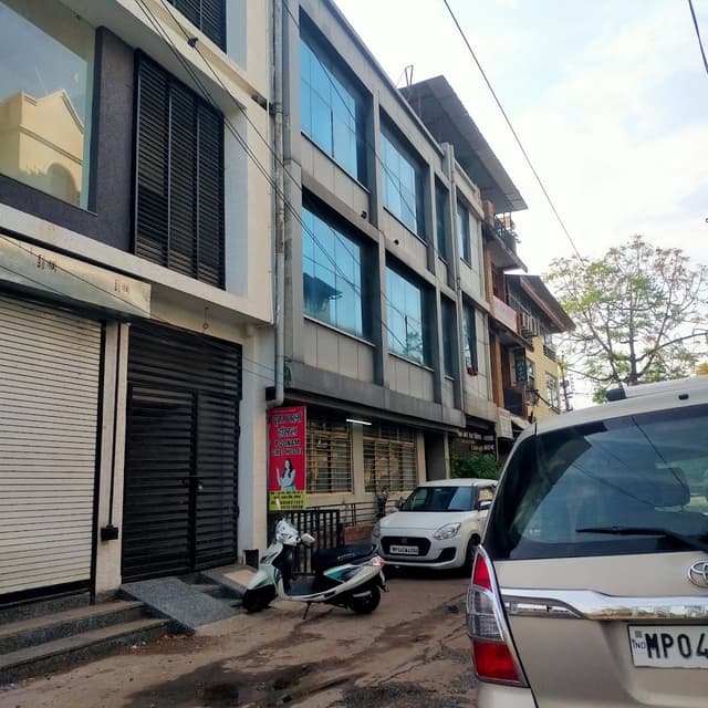 Punam Girl's Hostel