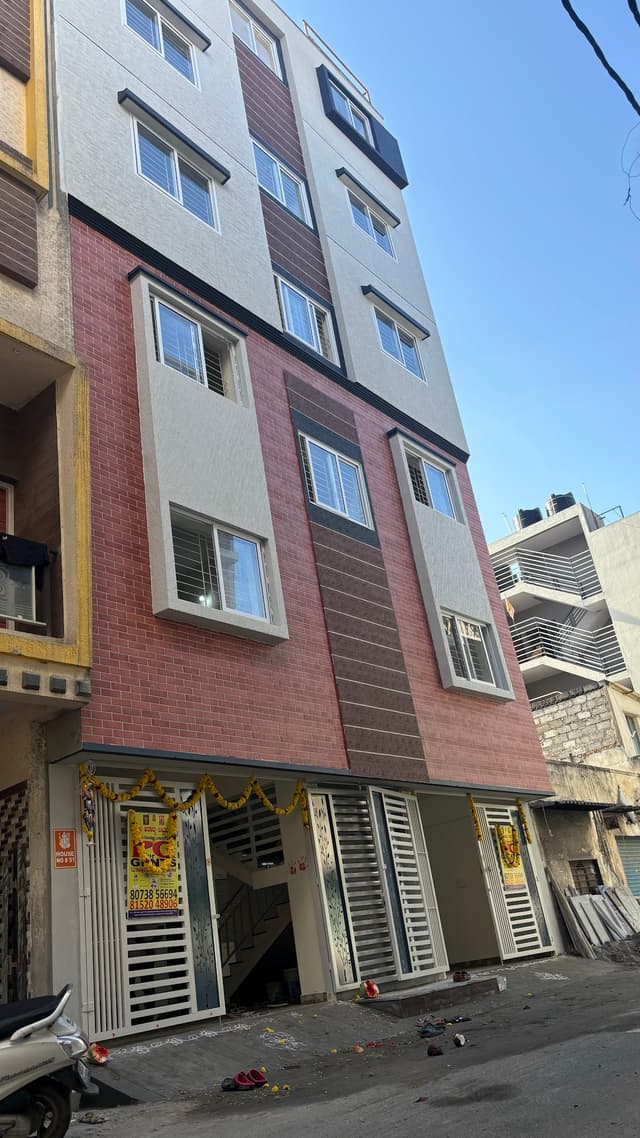 Sai Aaradya Luxury Pg