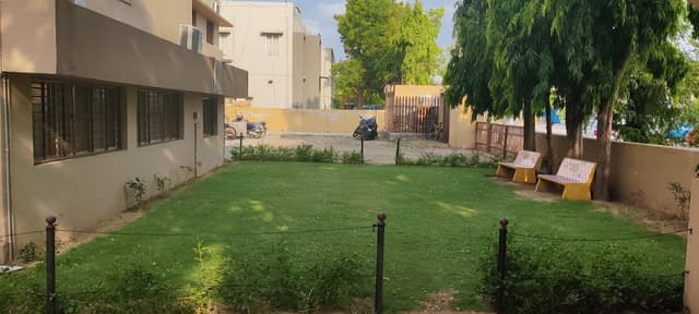 Samarpan Boys PG/Paying Guest And Hostel