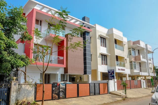 GREEN HOME LADIES HOSTEL