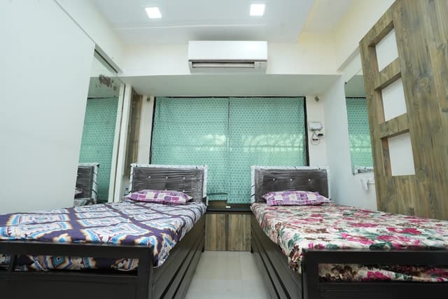 Paying Guest in Andheri East