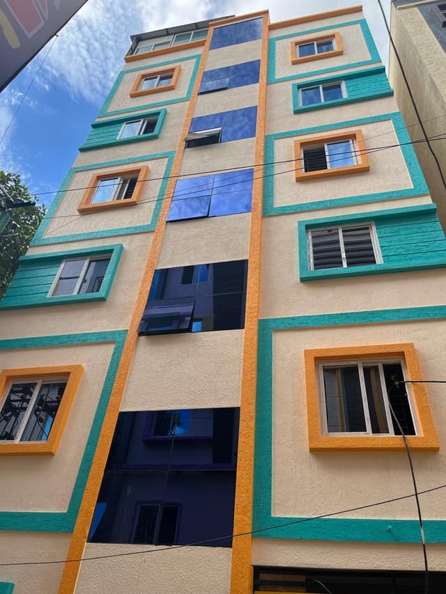 Radhai Luxury - PG Boys Men's Hostel in Bengaluru