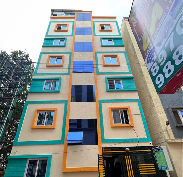 Radhai Luxury - PG Boys Men's Hostel in Bengaluru