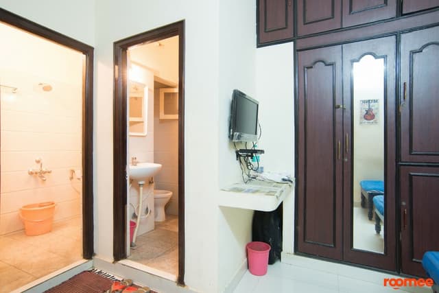 Raj Nivas PG for Men BTM Layout