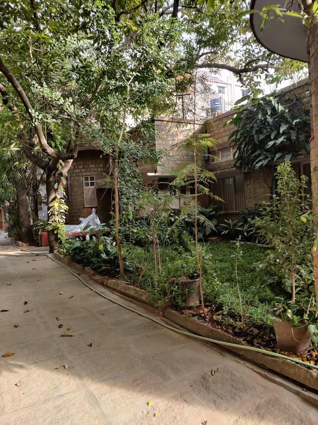 Rajesh Paying Guest Accommodation (Ladies PG)