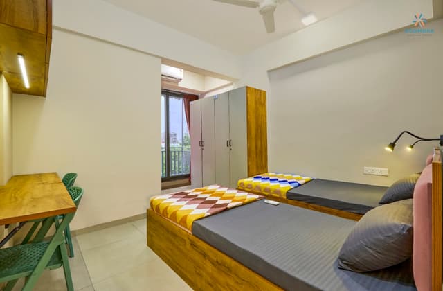 Roomora Co-Living Spaces - Crescio