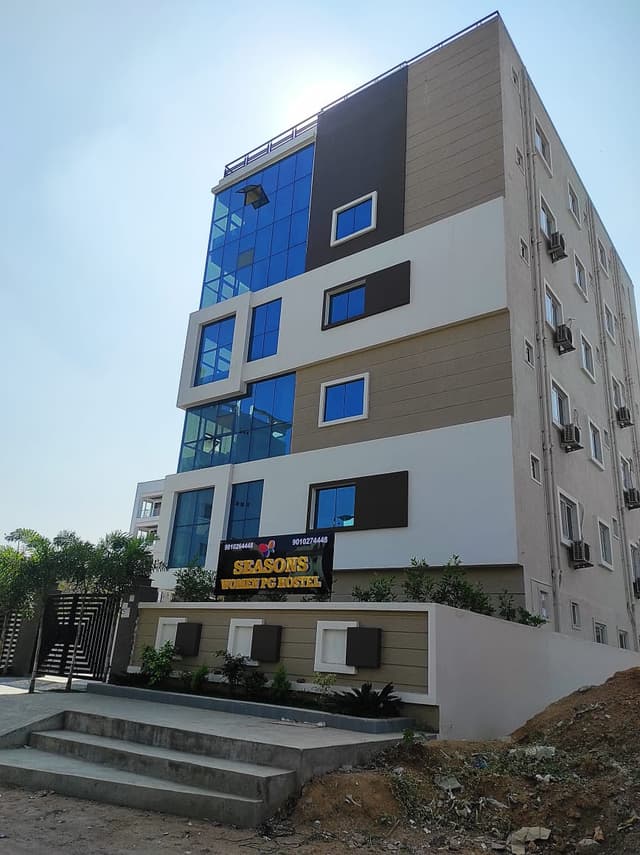 Seasons Women PG Hostel