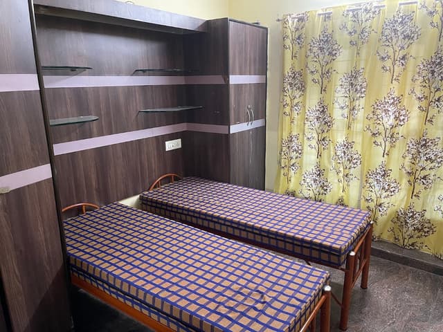 Sky Homes PG (Girls Pg)