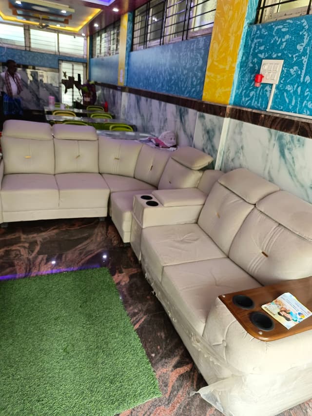 Sky Luxury PG For Gents