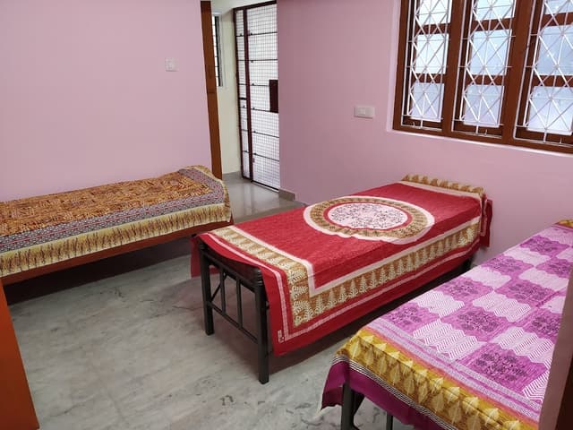 Sri Venkateshwara PG for Gents