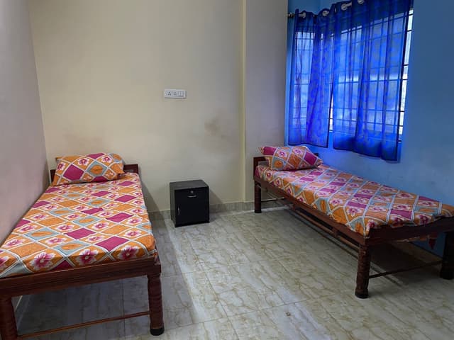 Sri Vigneshwara pg for gents | Opposite MANYATA TECH PARK & MSR NORTH TOWER